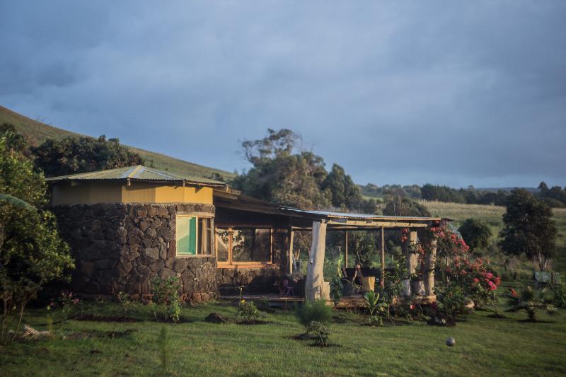 Casa Rapanui Hotel Ханга Роа Екстериор снимка